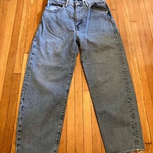 Levi’s made and crafted Barrel Crop jeans